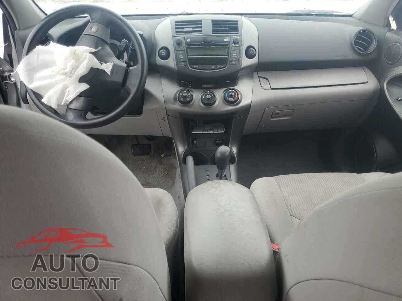 TOYOTA RAV4 2011 - 2T3BF4DV0BW100618