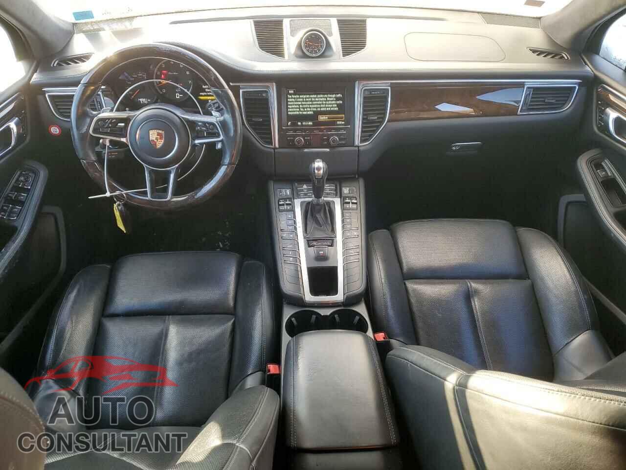 PORSCHE MACAN 2015 - WP1AF2A50FLB95287