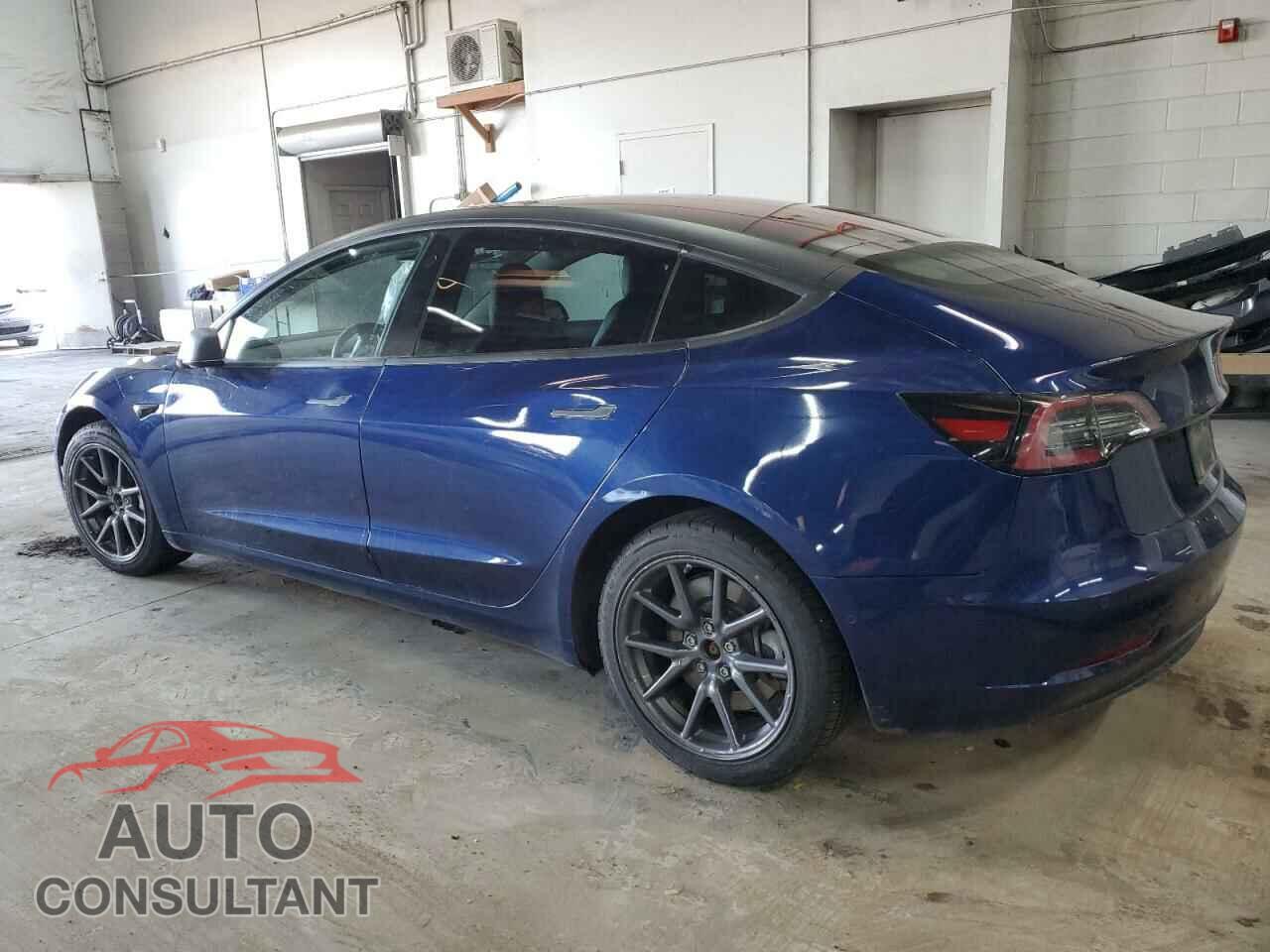 TESLA MODEL 3 2019 - 5YJ3E1EB3KF365551