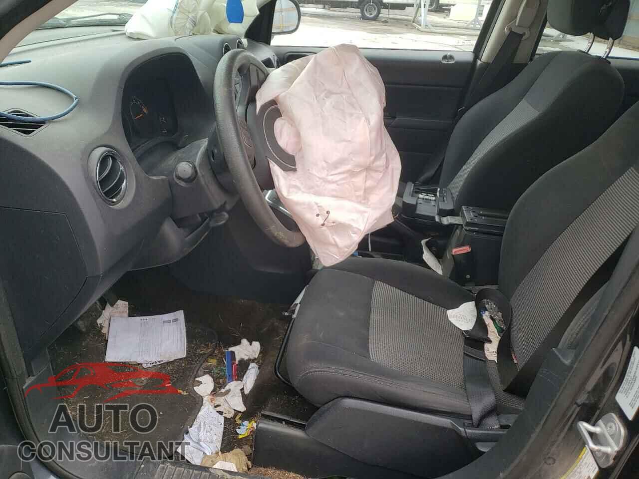 JEEP COMPASS 2015 - 1C4NJDBB8FD332567