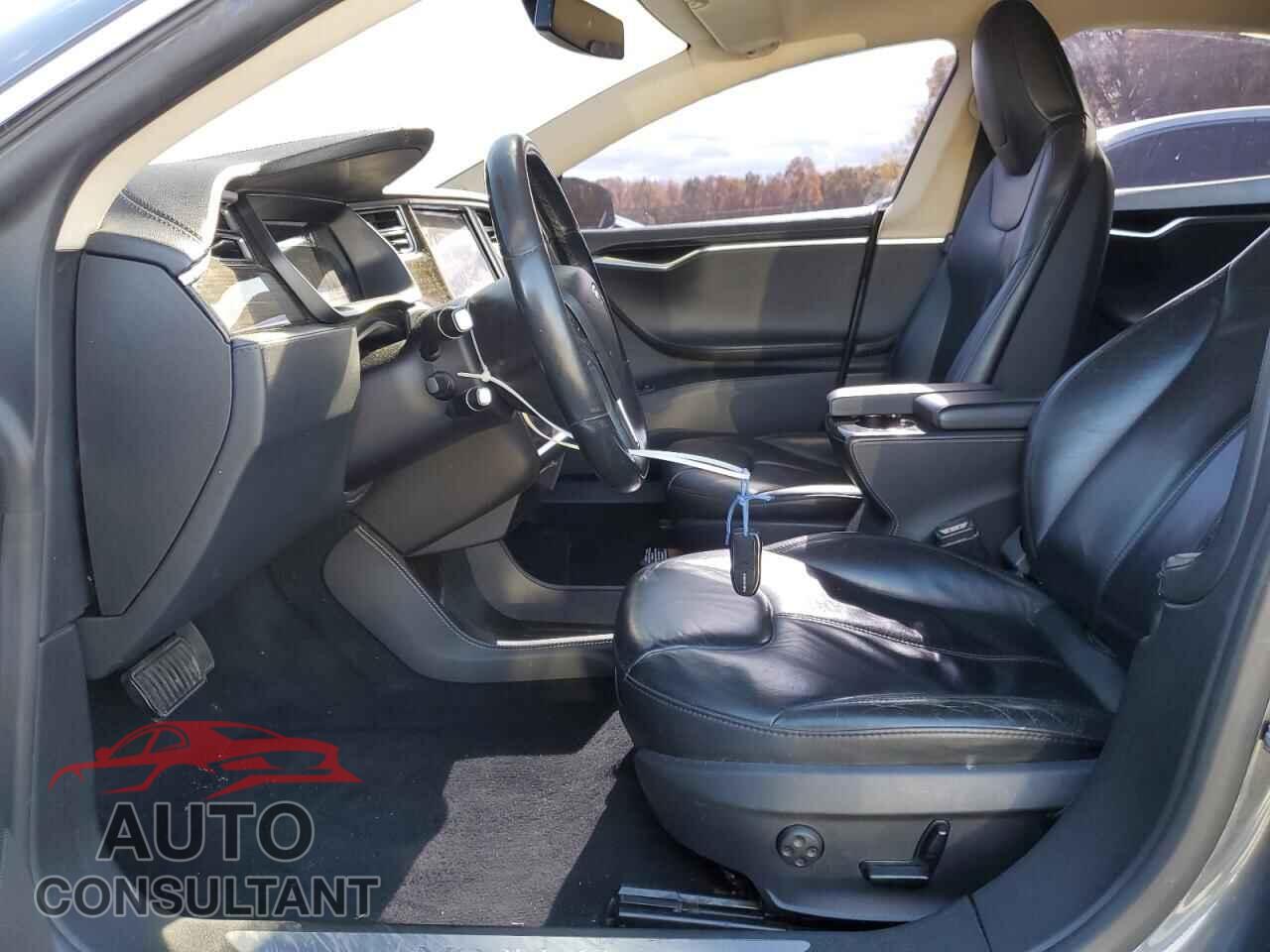 TESLA MODEL S 2015 - 5YJSA1H29FF081284