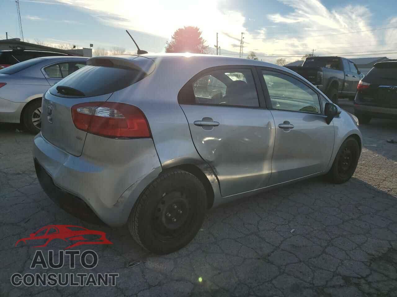 KIA RIO 2014 - KNADM5A37E6353106