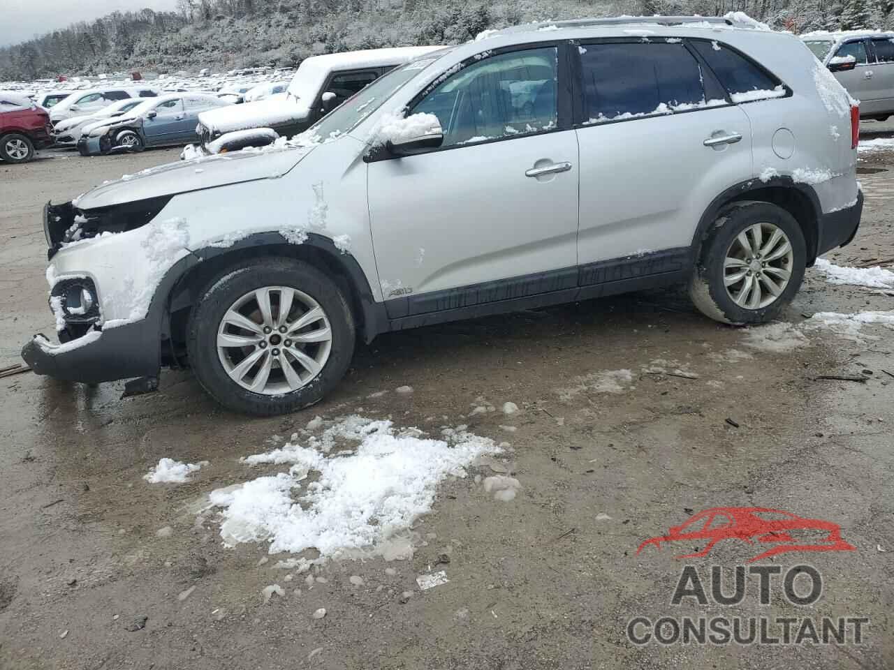 KIA SORENTO 2011 - 5XYKTDA25BG148164