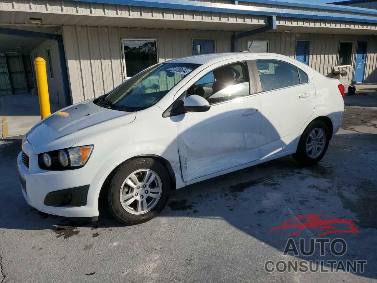 CHEVROLET SONIC 2016 - 1G1JC5SH0G4136538