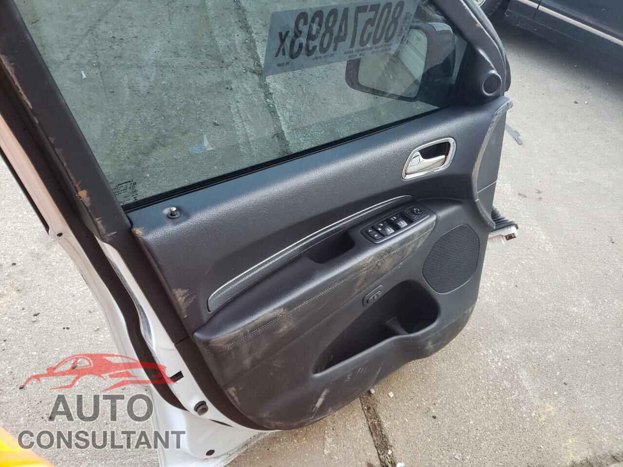 DODGE DURANGO 2019 - 1C4RDJDG4KC605584