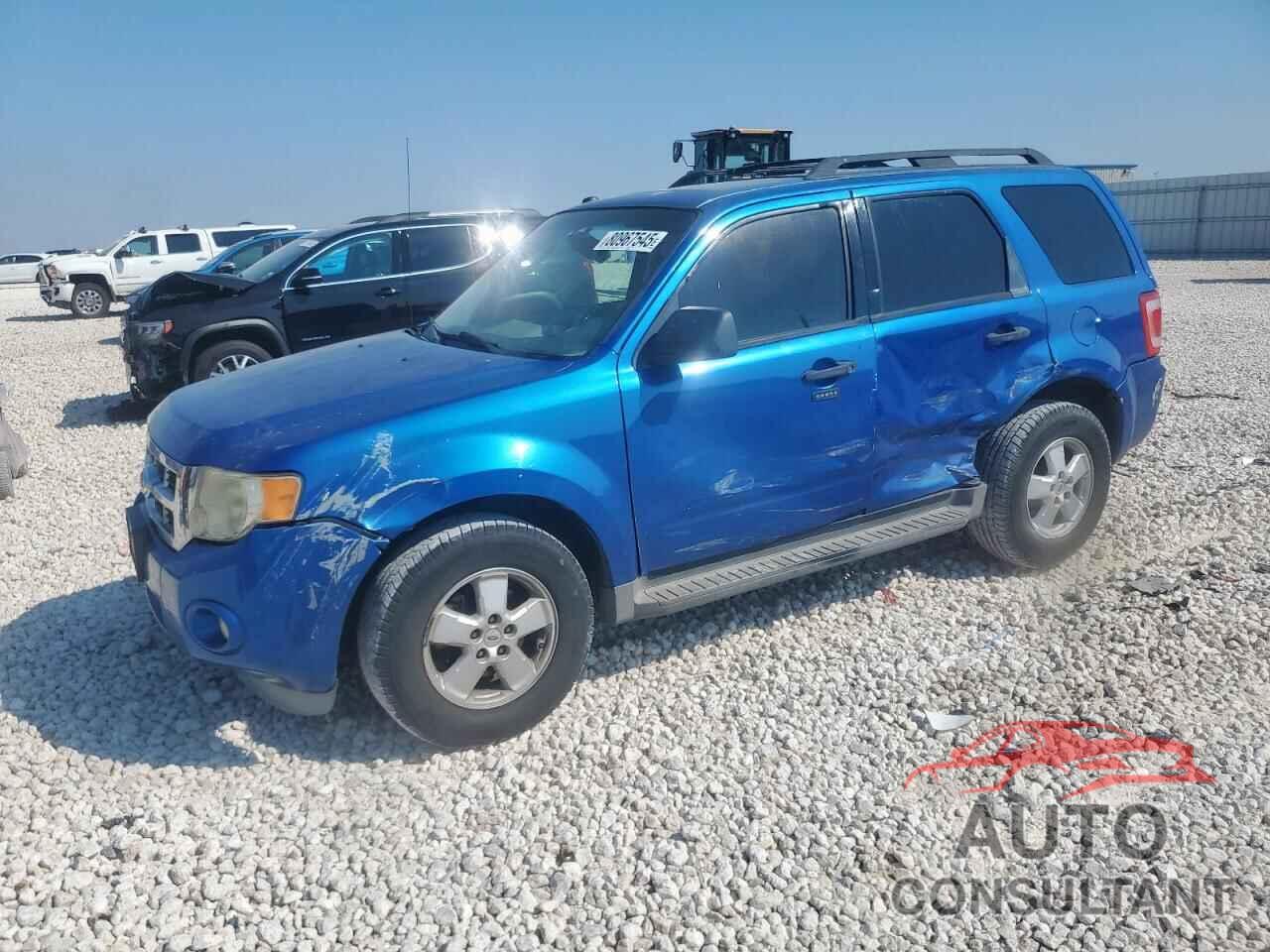 FORD ESCAPE 2011 - 1FMCU0DG5BKB30142