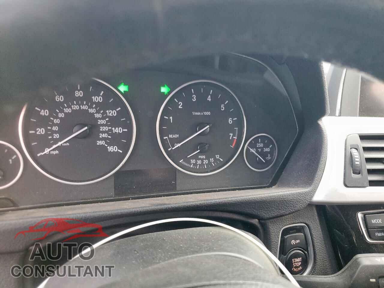 BMW 3 SERIES 2016 - WBA8E5G56GNU20245