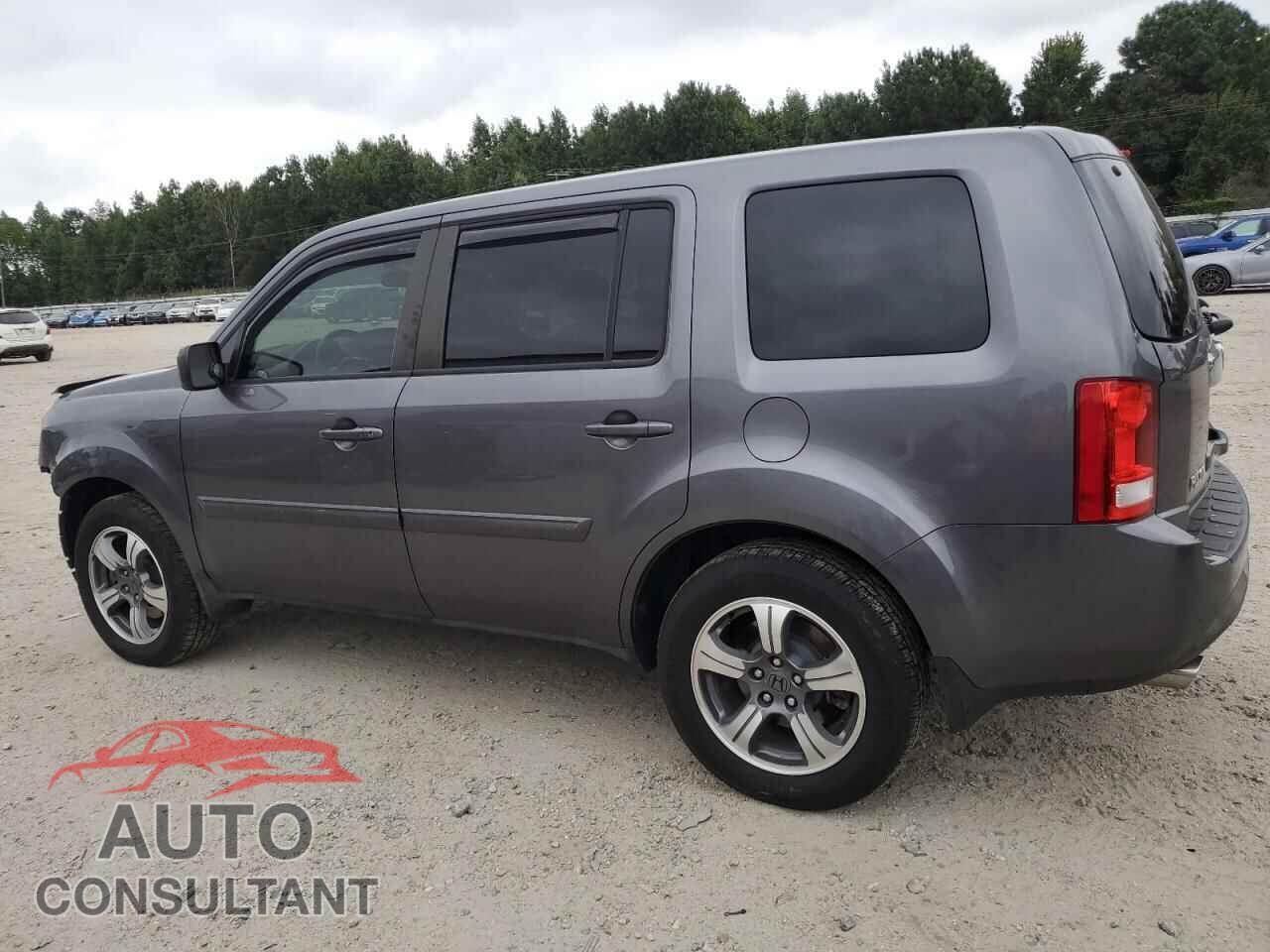 HONDA PILOT 2015 - 5FNYF3H30FB034578