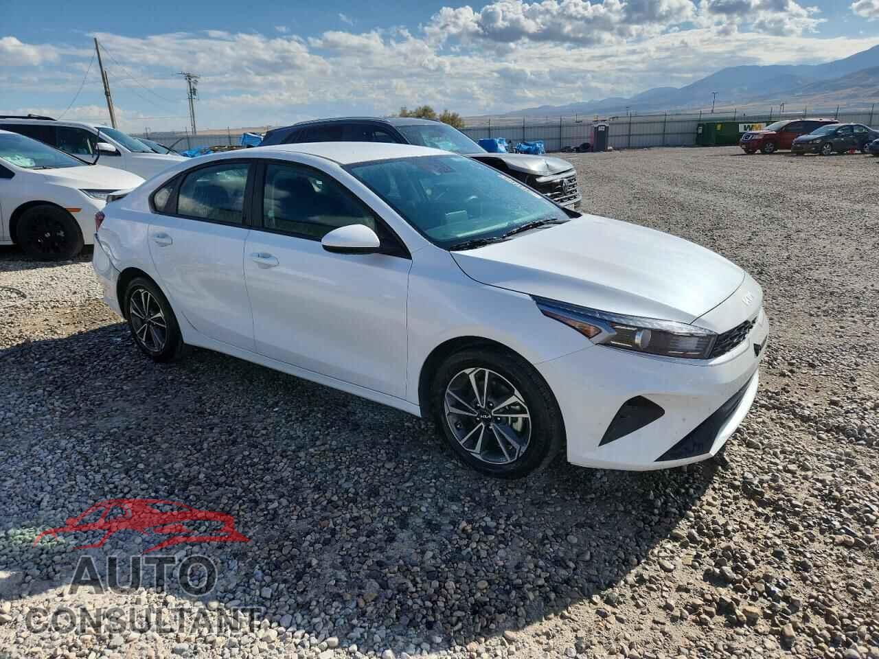 KIA FORTE 2024 - 3KPF24AD4RE798651