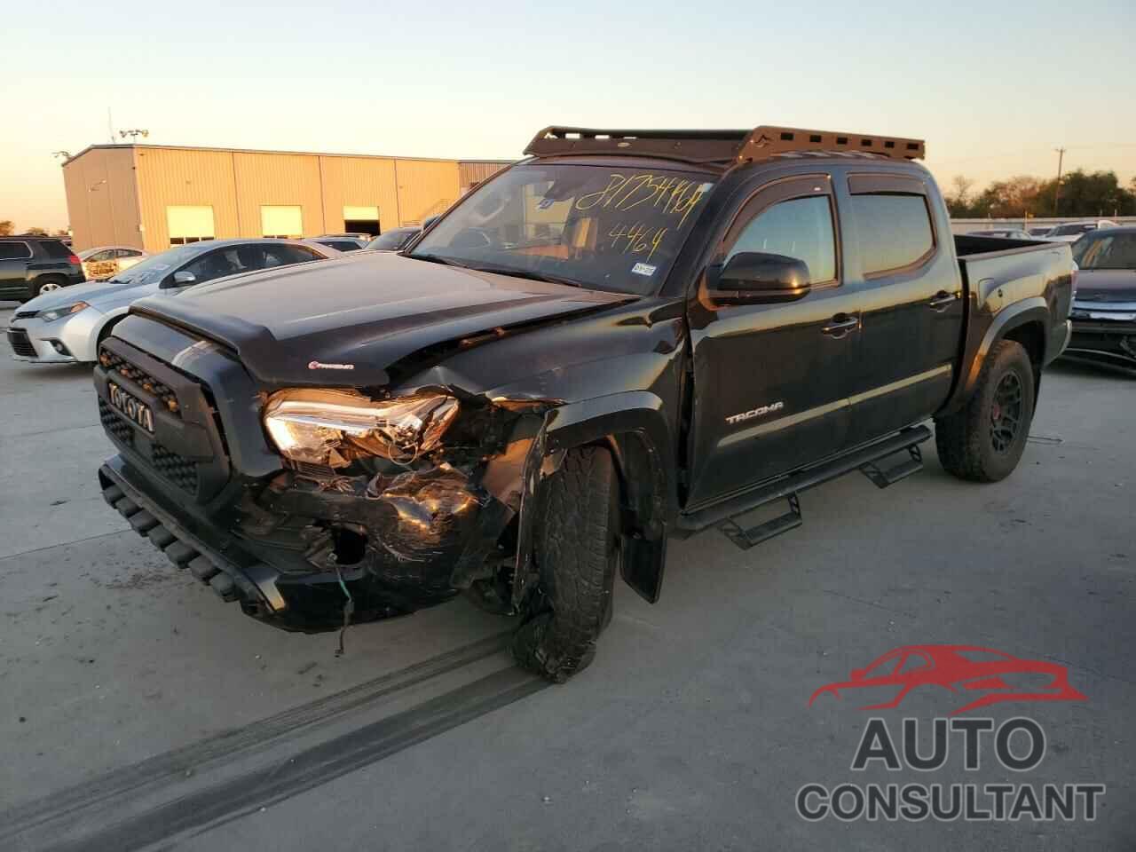 TOYOTA TACOMA 2019 - 5TFAZ5CN1KX083866
