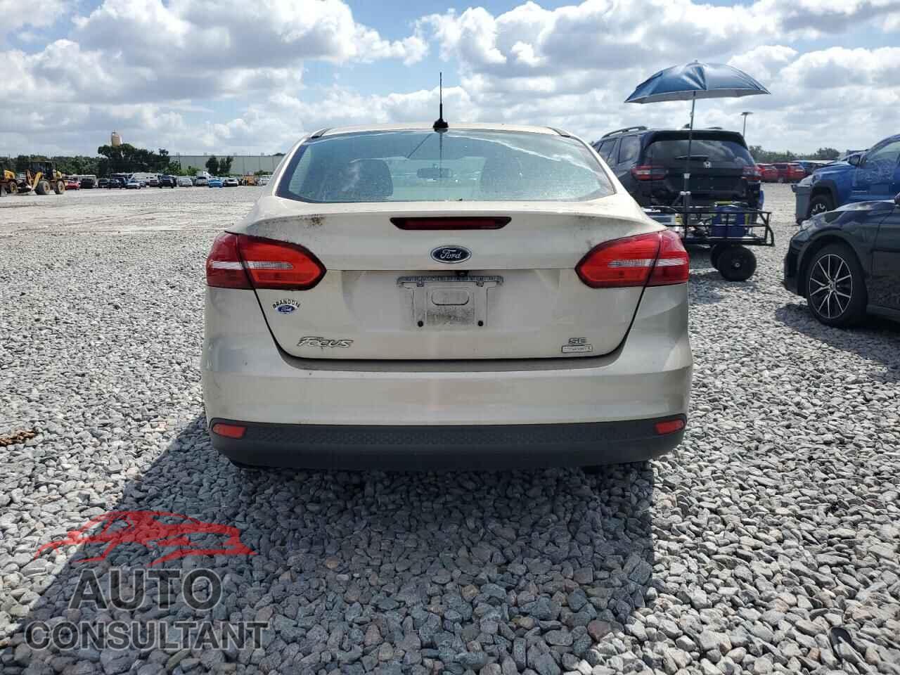 FORD FOCUS 2017 - 1FADP3FE6HL221491