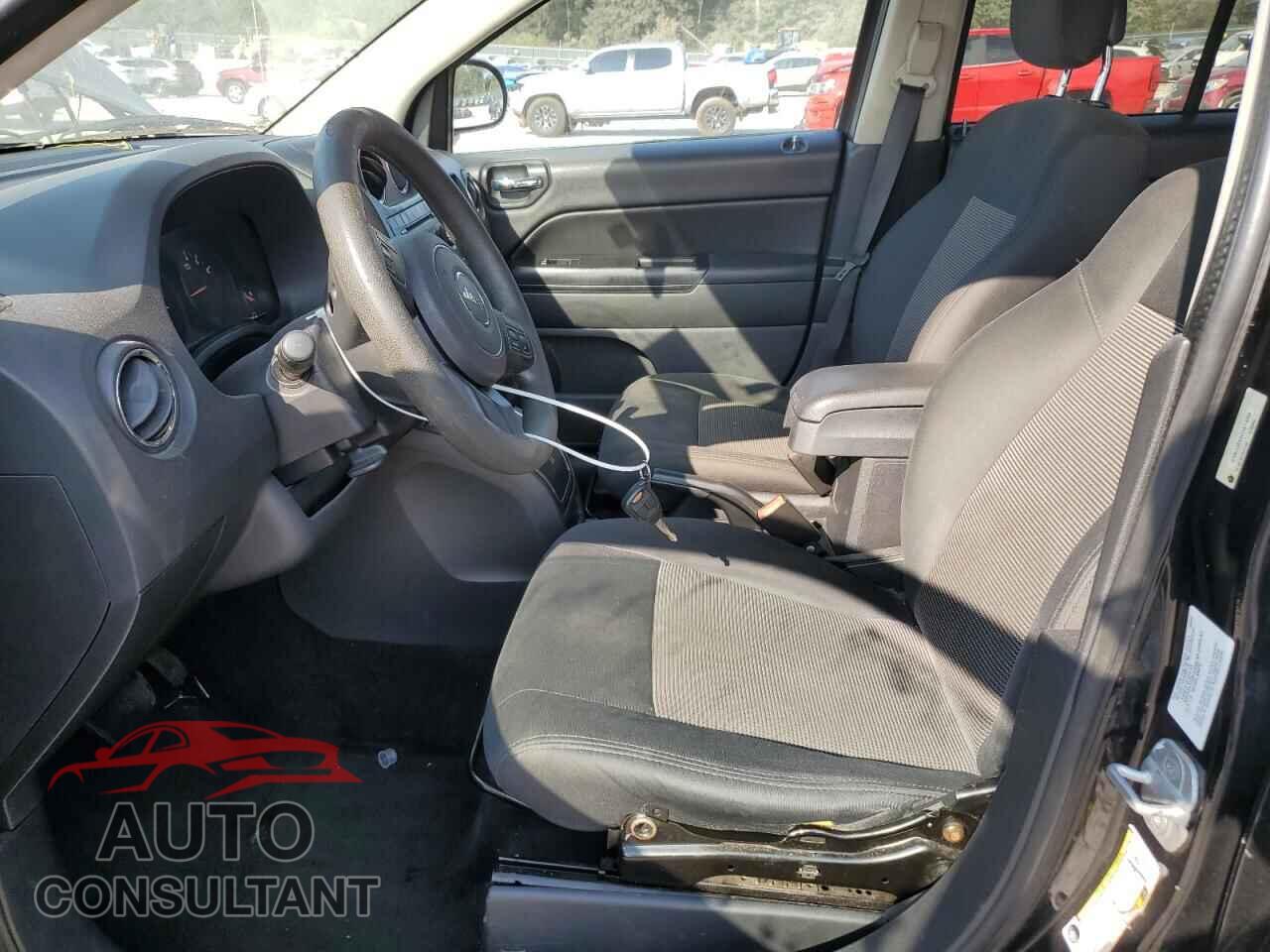 JEEP COMPASS 2012 - 1C4NJCBB5CD677089