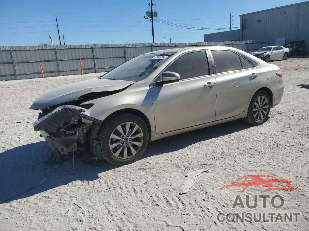 TOYOTA CAMRY 2017 - 4T1BF1FK8HU728252