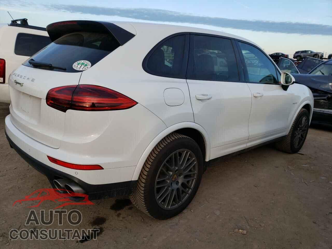 PORSCHE CAYENNE 2017 - WP1AE2A26HLA69379