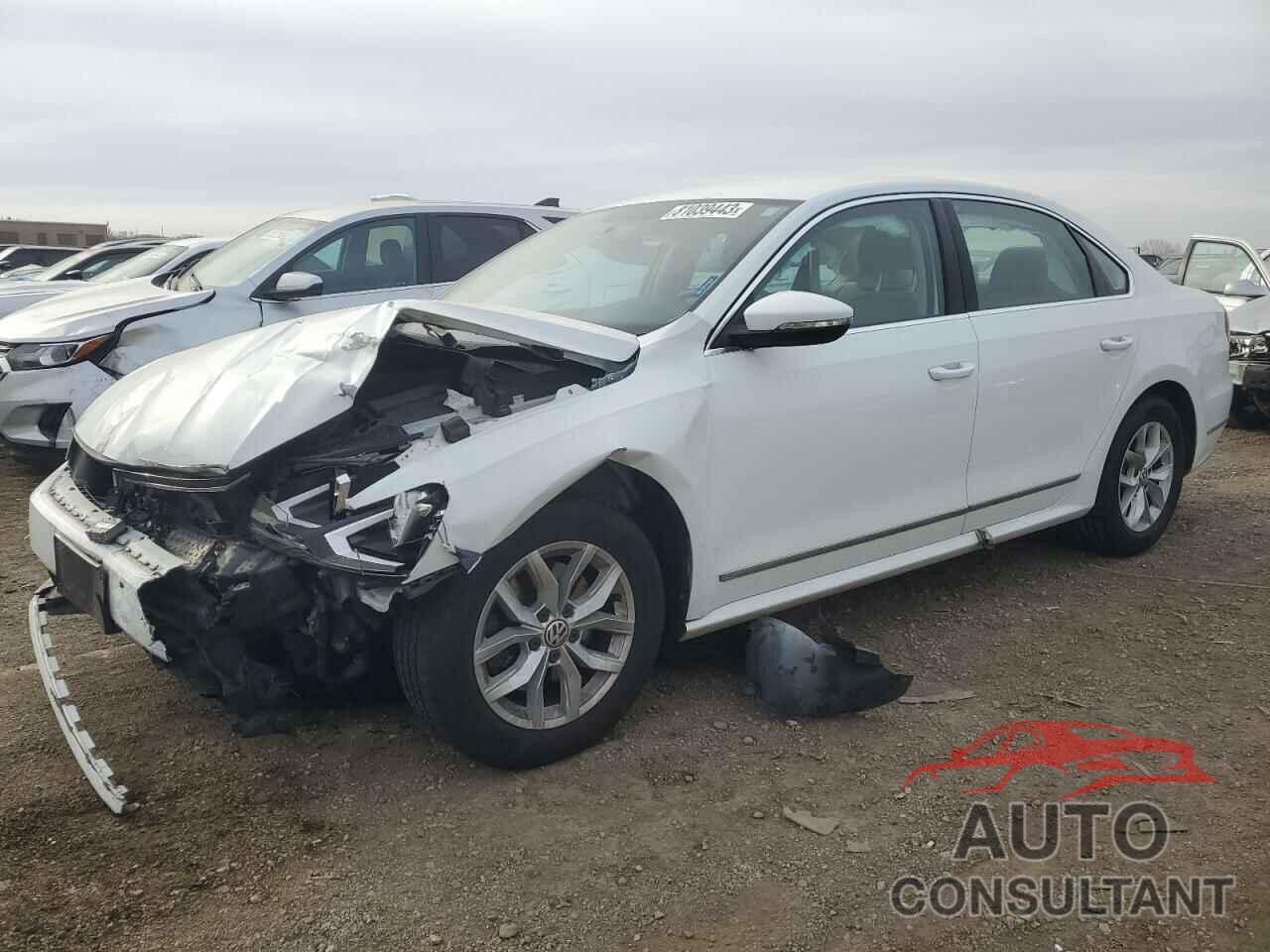 VOLKSWAGEN PASSAT 2017 - 1VWAT7A3XHC034127