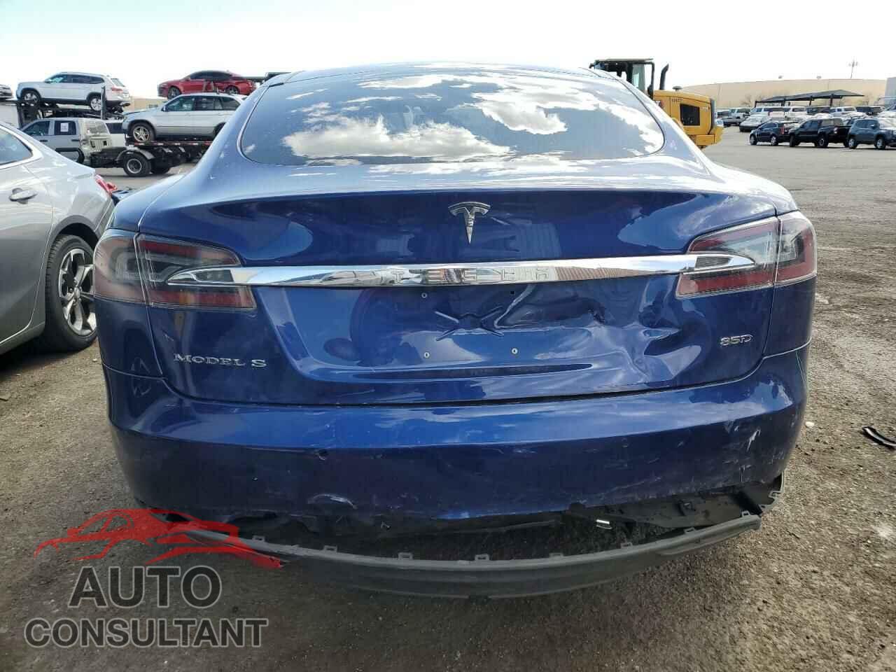 TESLA MODEL S 2015 - 5YJSA1E24FF117080