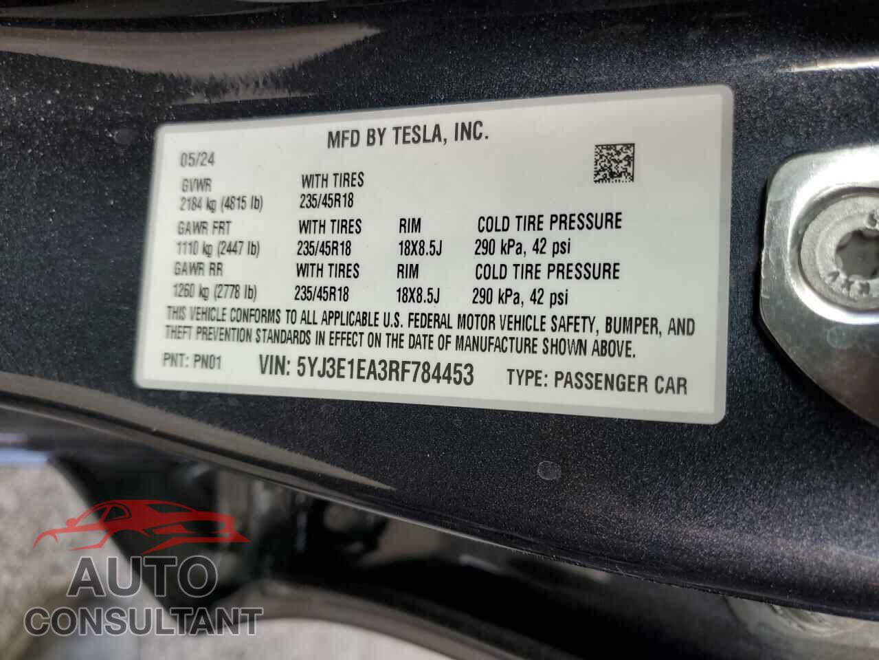 TESLA MODEL 3 2024 - 5YJ3E1EA3RF784453