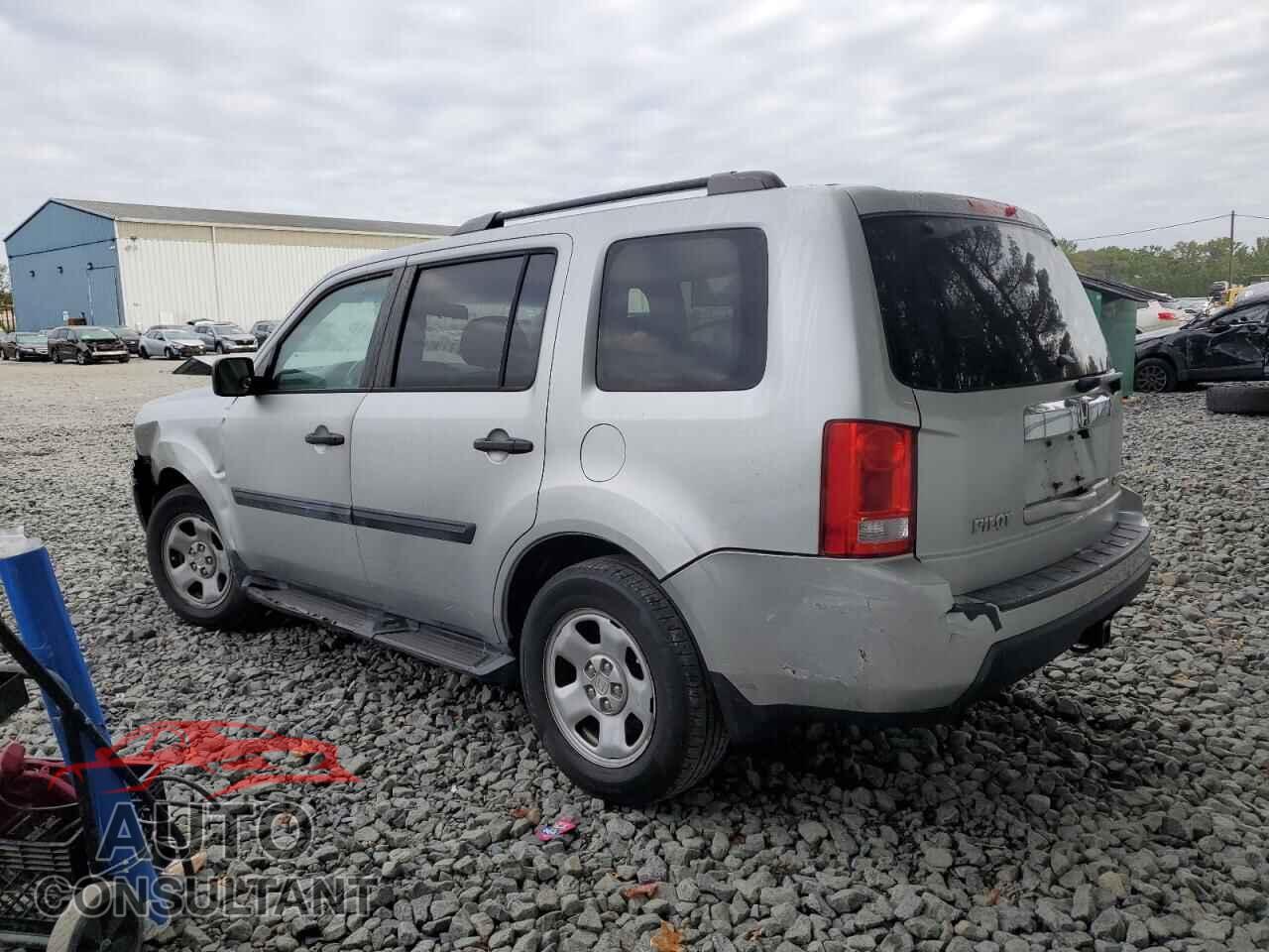 HONDA PILOT 2011 - 5FNYF4H26BB064174