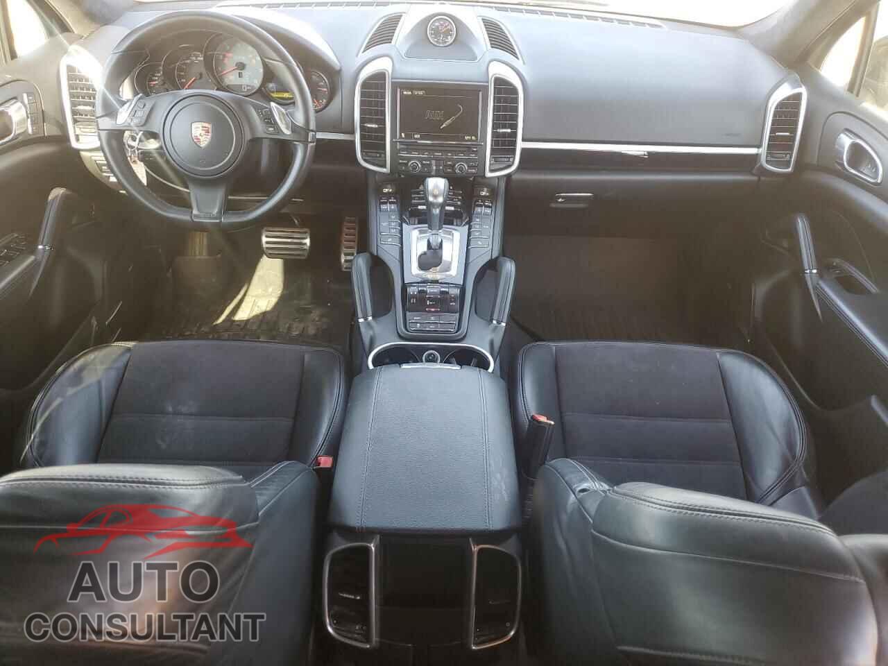 PORSCHE CAYENNE 2013 - WP1AD2A29DLA72497