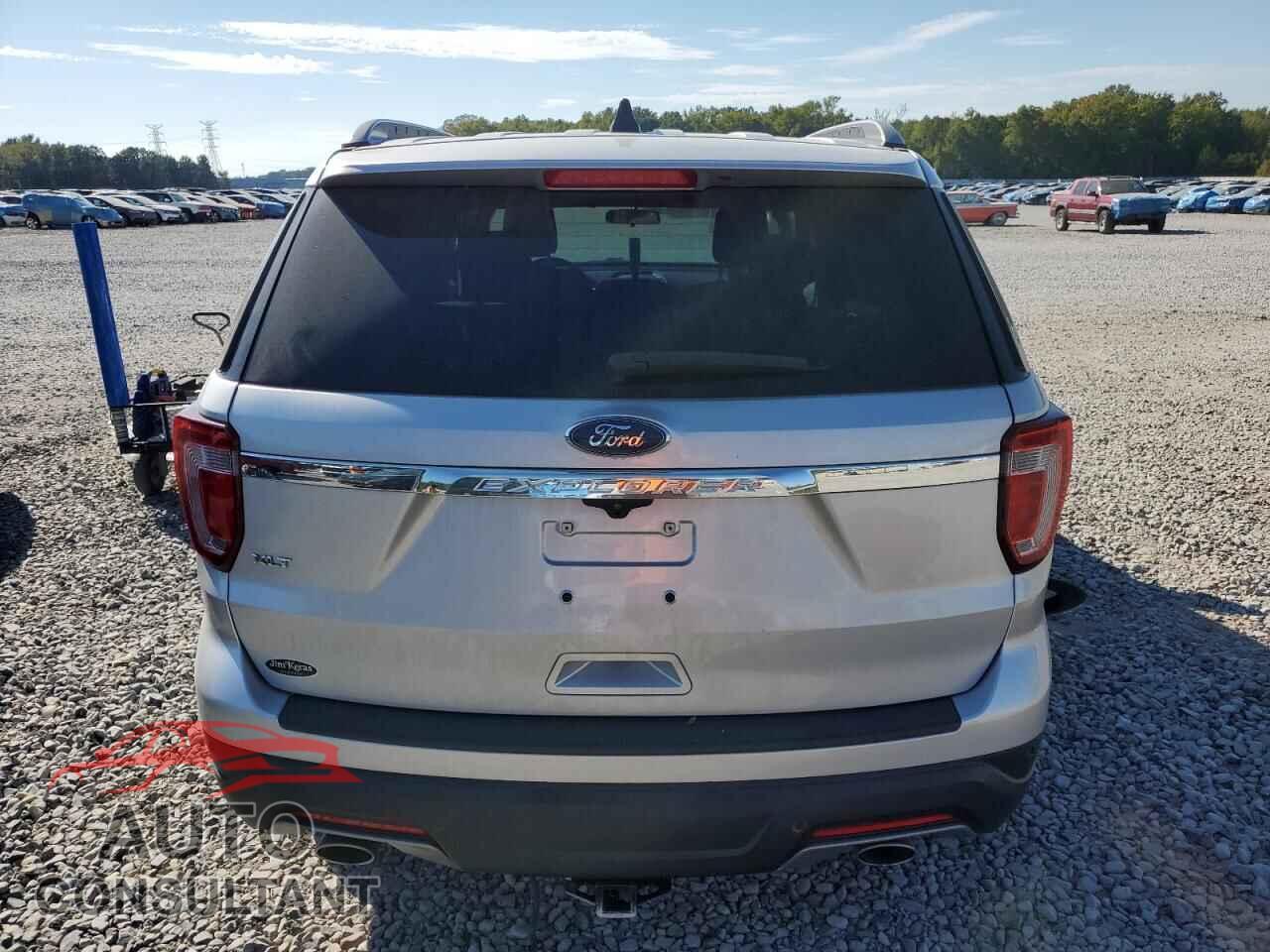 FORD EXPLORER 2018 - 1FM5K7D85JGB51641