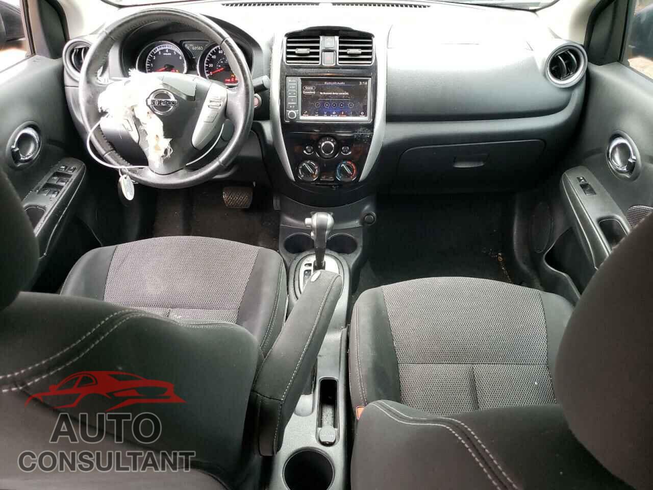 NISSAN VERSA 2019 - 3N1CN7AP3KL830158