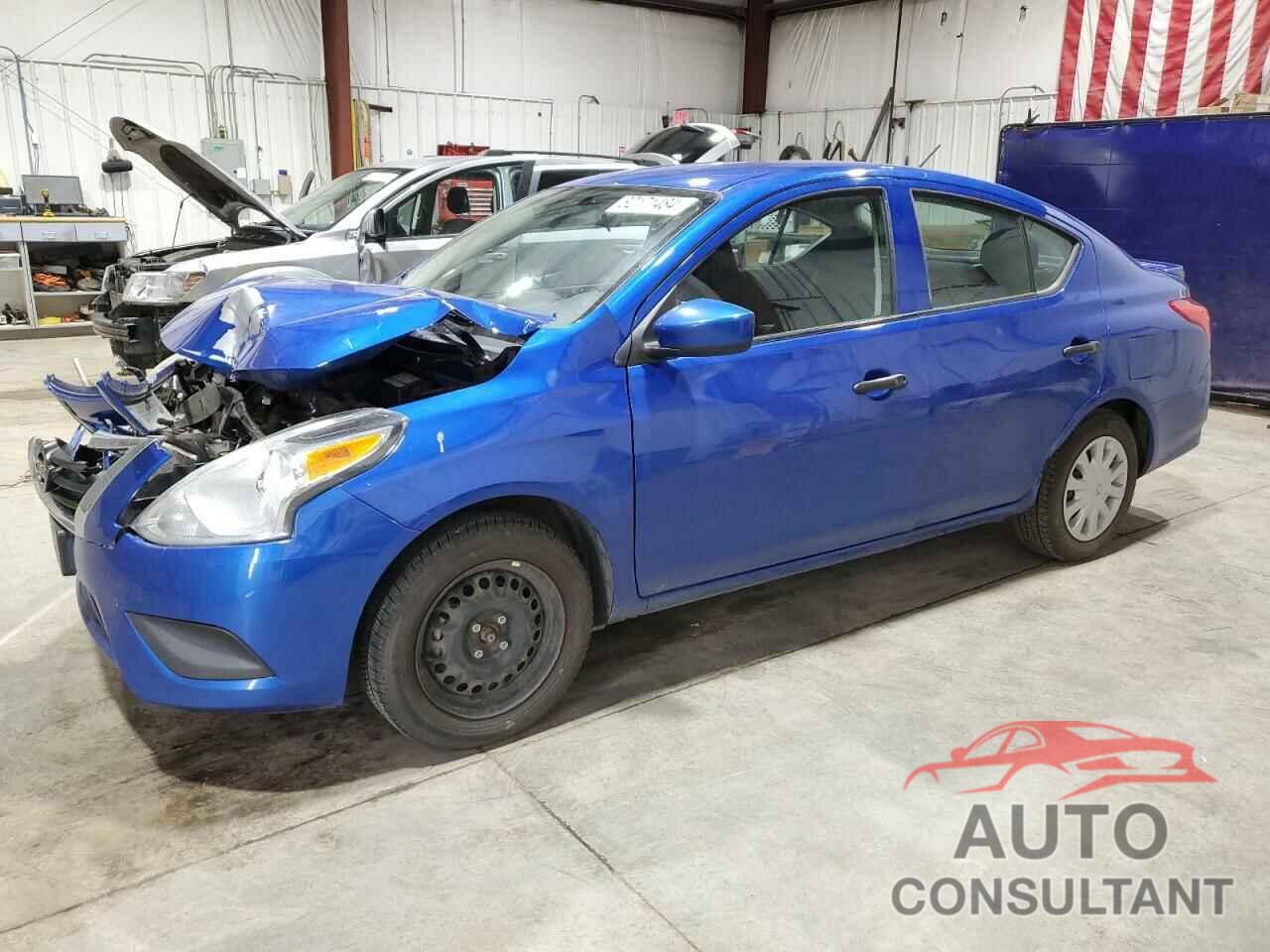NISSAN VERSA 2017 - 3N1CN7APXHL827041