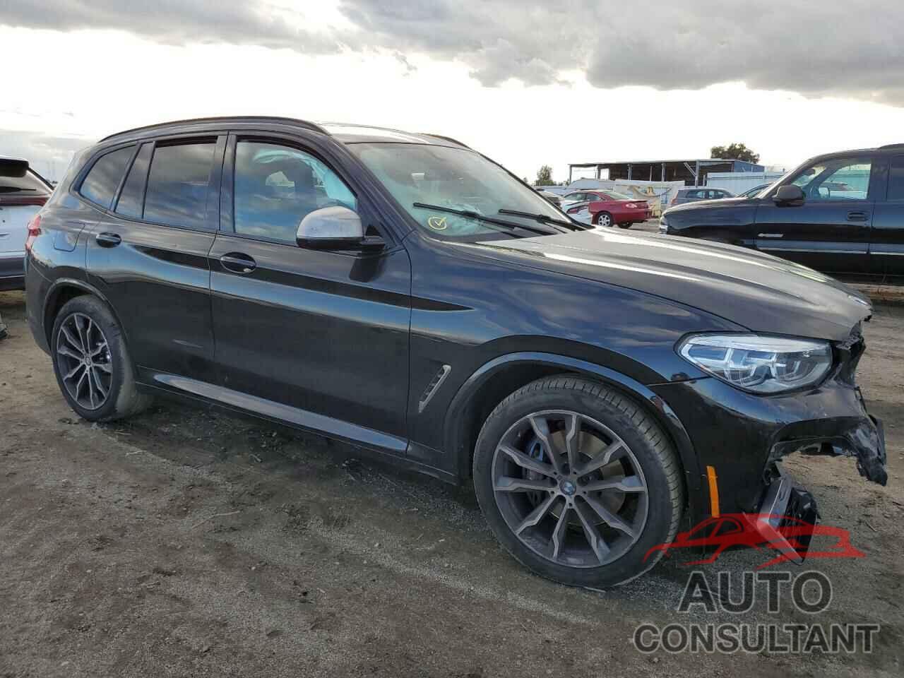 BMW X3 2018 - 5UXTS3C56J0Y96580