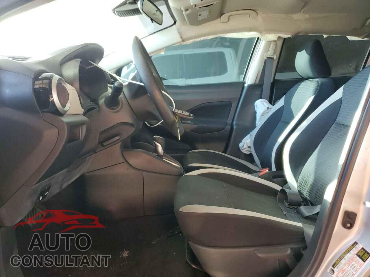 NISSAN VERSA 2021 - 3N1CN8EVXML876488