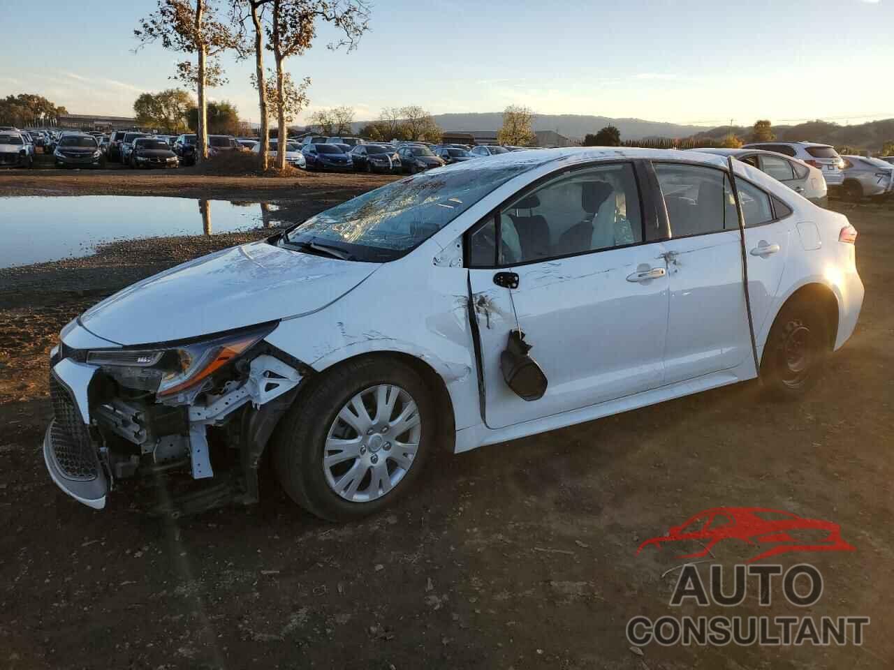 TOYOTA COROLLA 2022 - JTDEPMAE3N3020543
