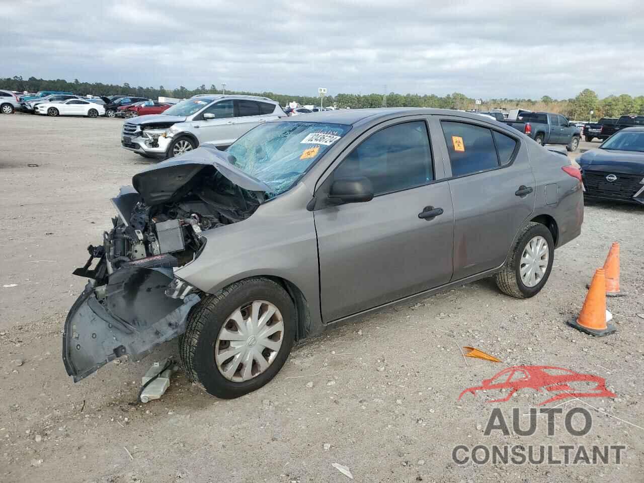 NISSAN VERSA 2015 - 3N1CN7AP3FL913868