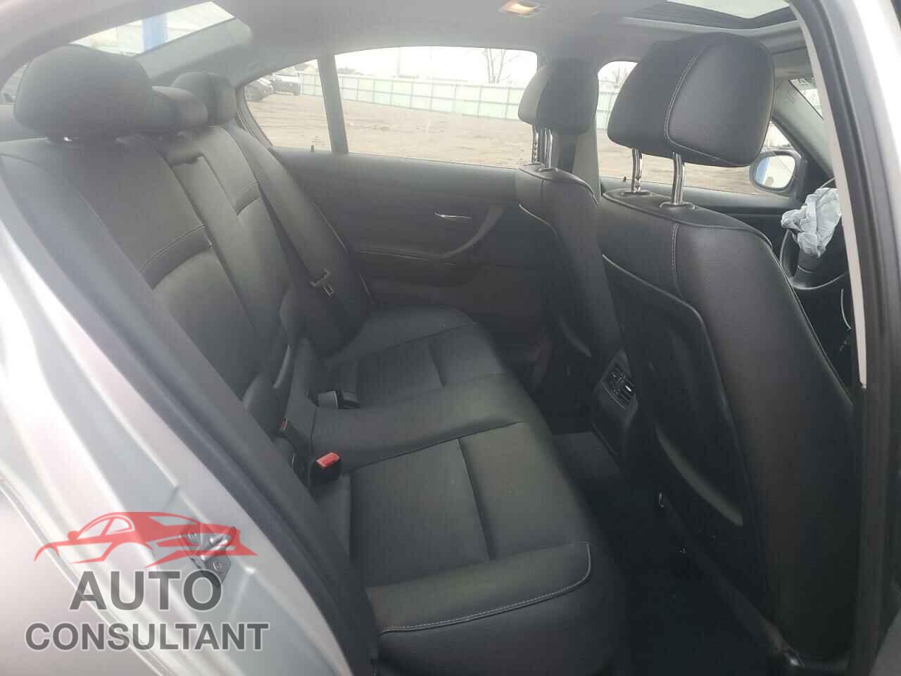 BMW 3 SERIES 2011 - WBAPH7C56BE683302