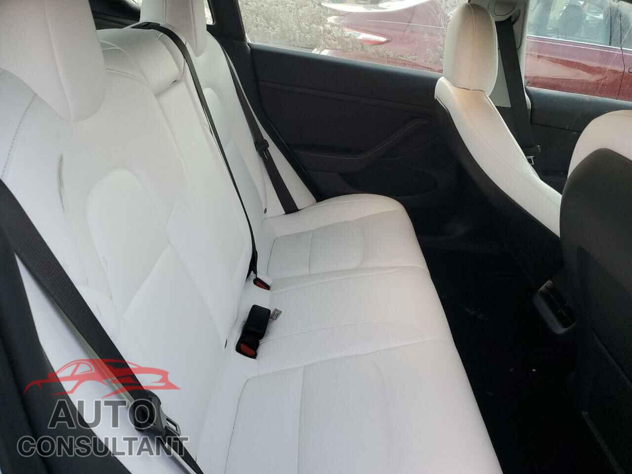TESLA MODEL 3 2021 - 5YJ3E1EB2MF046855