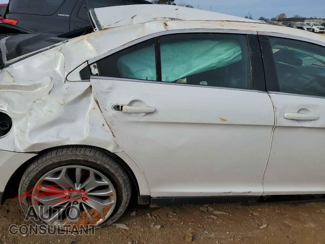 FORD TAURUS 2013 - 1FAHP2F80DG234455