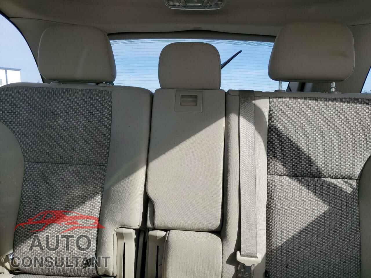 FORD EDGE 2011 - 2FMDK3JC0BBB02000