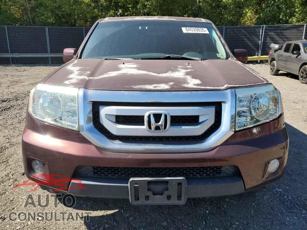 HONDA PILOT 2011 - 5FNYF4H4XBB013357