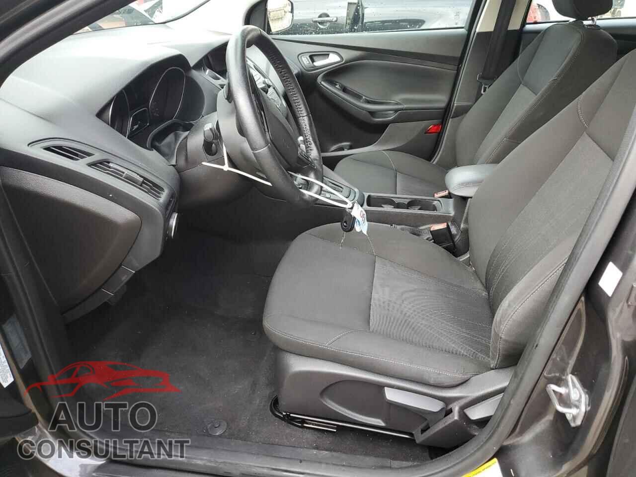 FORD FOCUS 2015 - 1FADP3F27FL383598