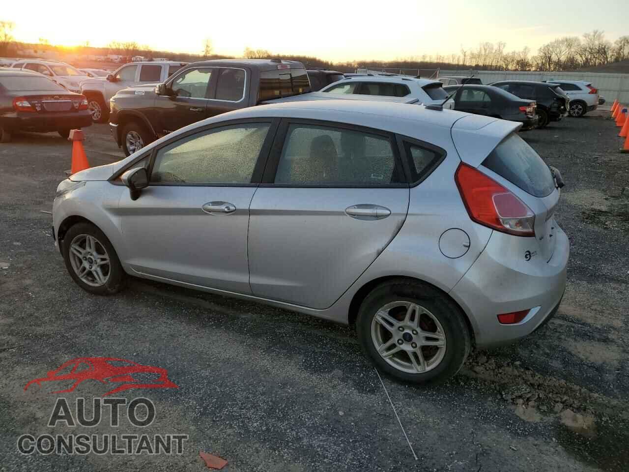 FORD FIESTA 2017 - 3FADP4EJ3HM120007