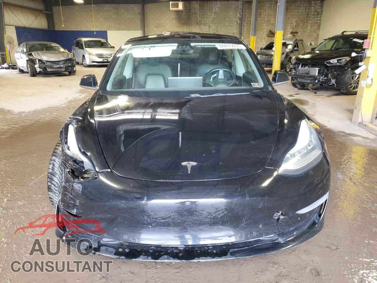 TESLA MODEL 3 2018 - 5YJ3E1EB0JF112461