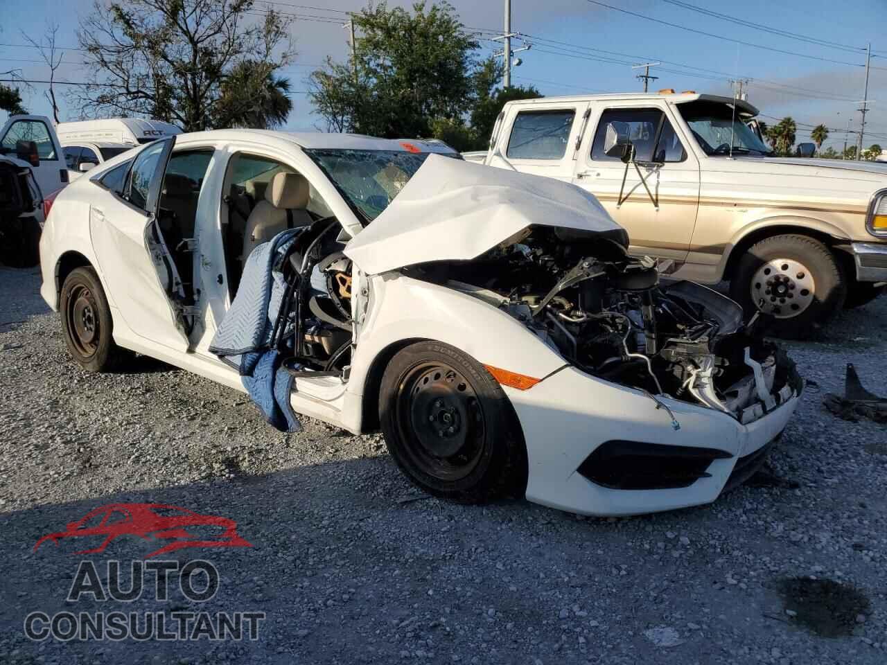 HONDA CIVIC 2018 - 2HGFC2F50JH555979
