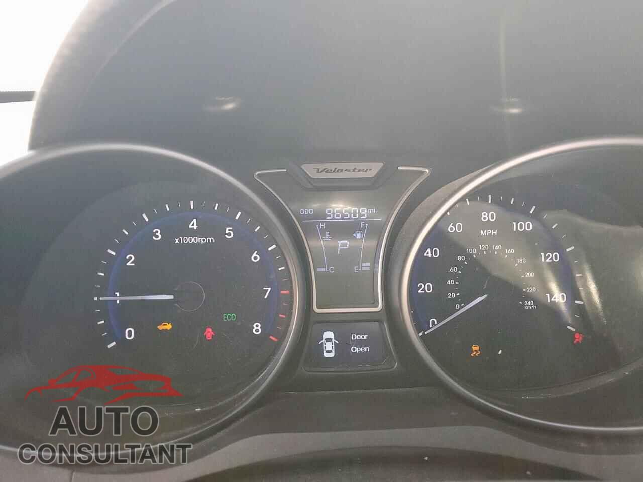 HYUNDAI VELOSTER 2013 - KMHTC6AE6DU161738