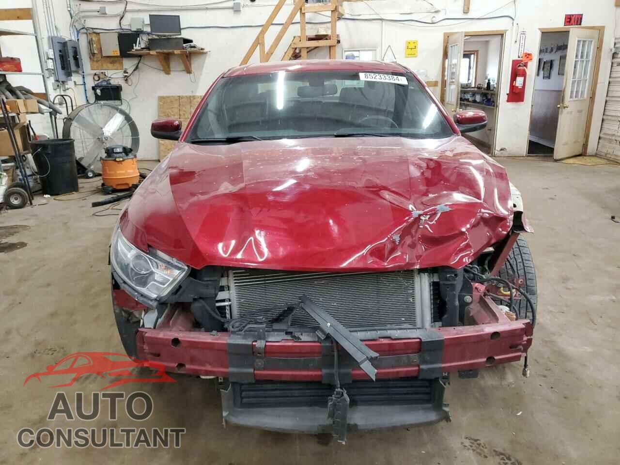 FORD TAURUS 2015 - 1FAHP2E82FG180015