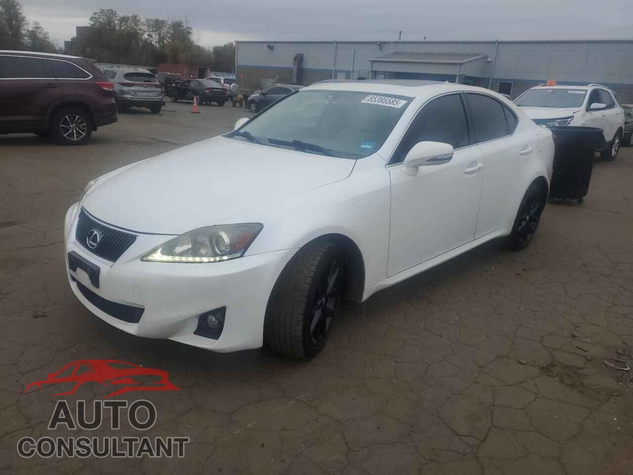 LEXUS IS 2013 - JTHCF5C2XD5062454
