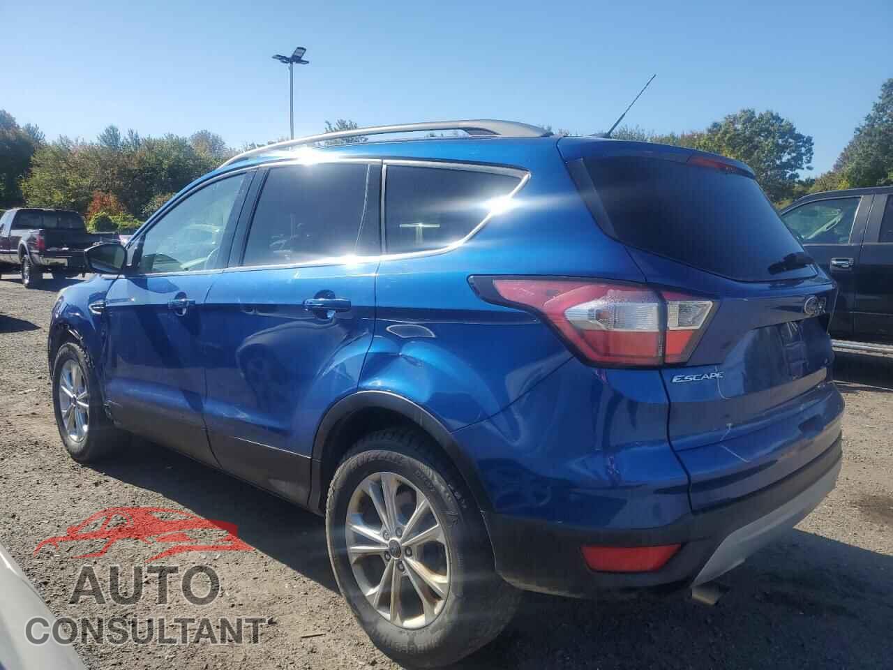 FORD ESCAPE 2017 - 1FMCU9GD2HUD50101