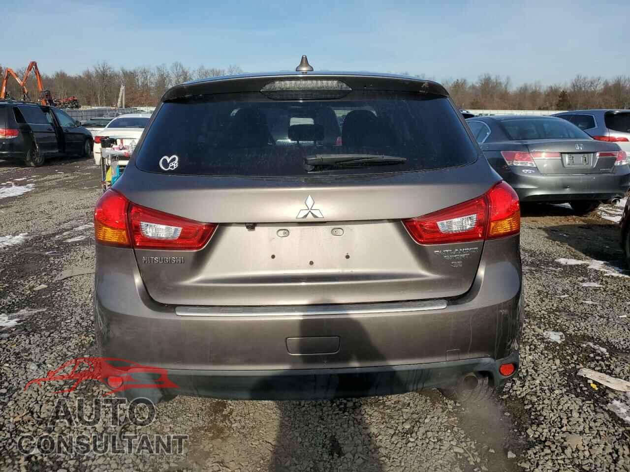 MITSUBISHI OUTLANDER 2017 - JA4AP3AW1HZ055708
