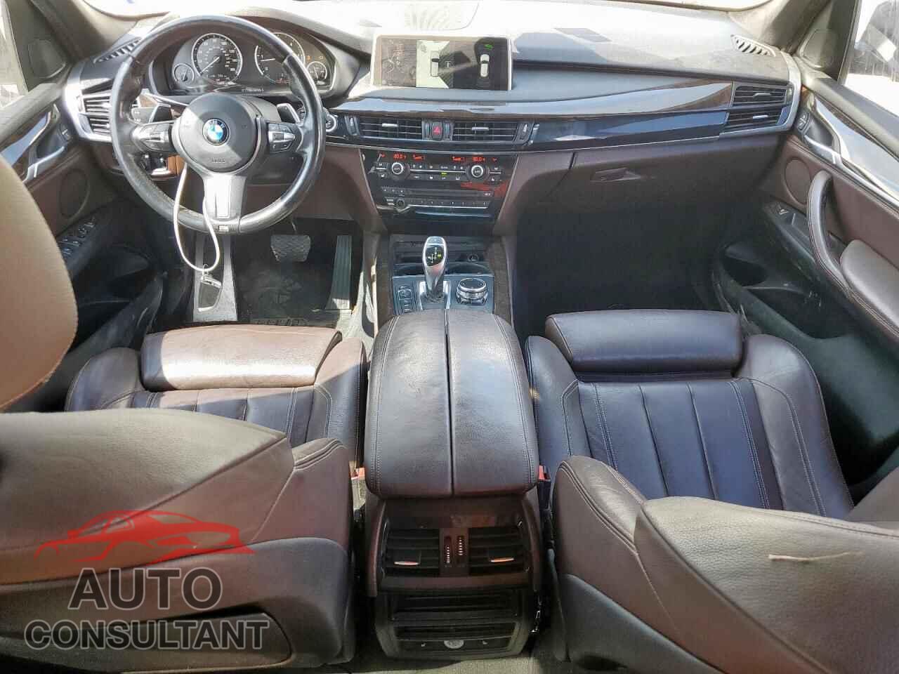 BMW X5 2014 - 5UXKS4C54E0J95981