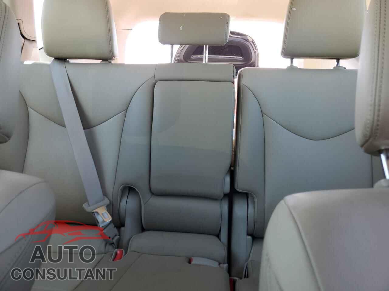 TOYOTA PRIUS 2014 - JTDZN3EU8E3321084