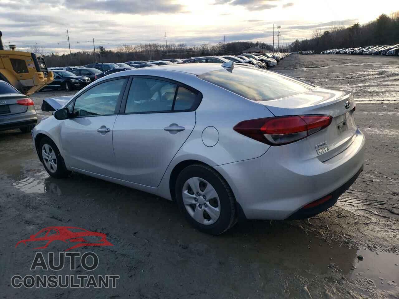 KIA FORTE 2017 - 3KPFK4A77HE146597