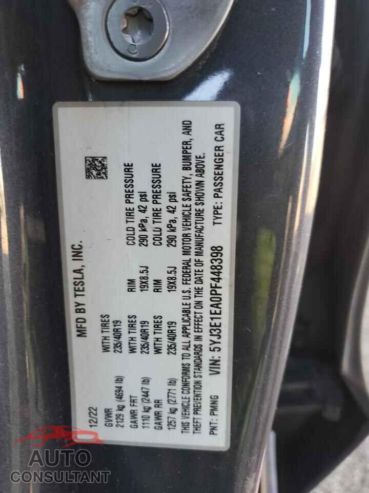TESLA MODEL 3 2023 - 5YJ3E1EA0PF448398