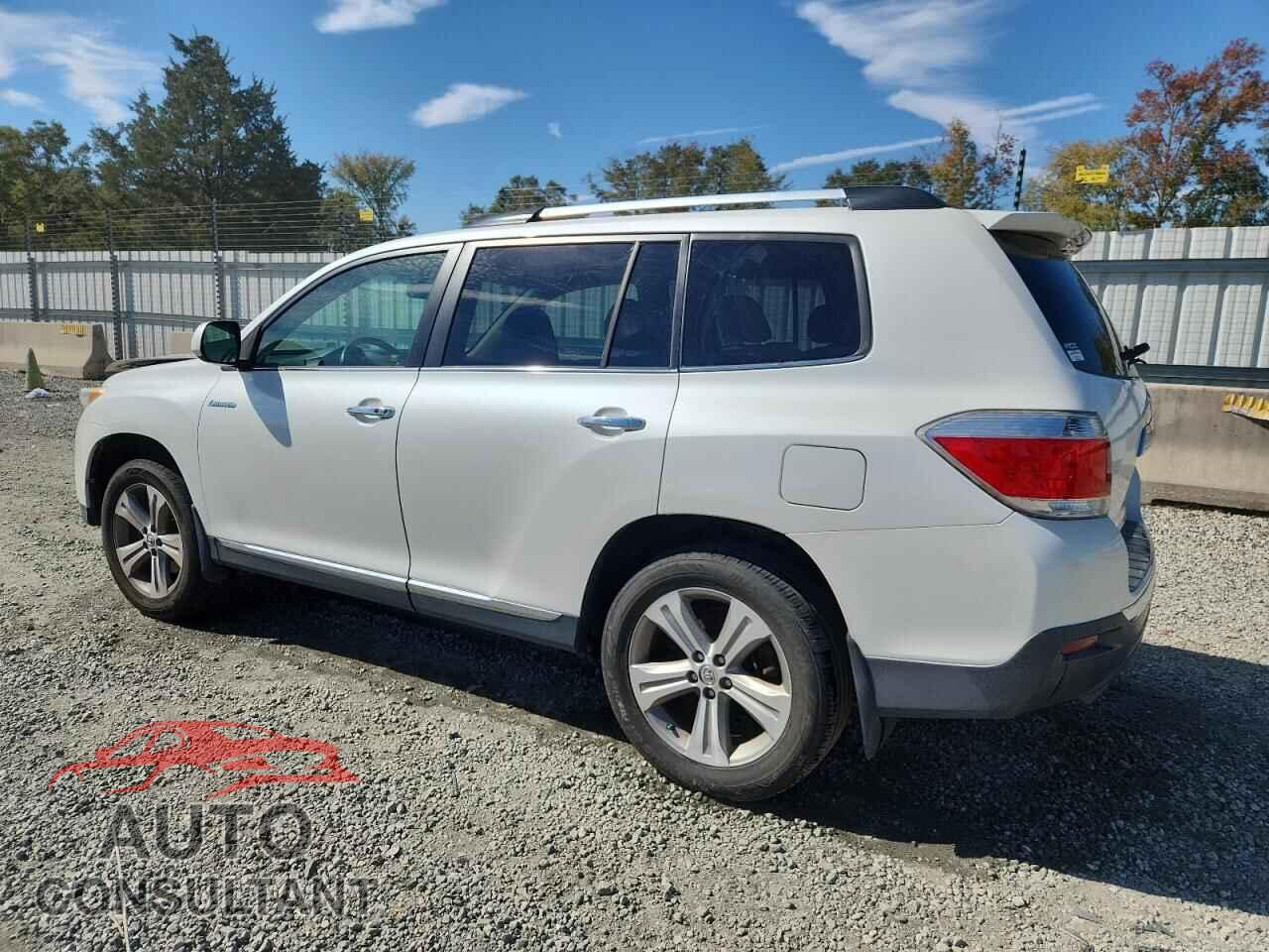 TOYOTA HIGHLANDER 2013 - 5TDDK3EH8DS251038