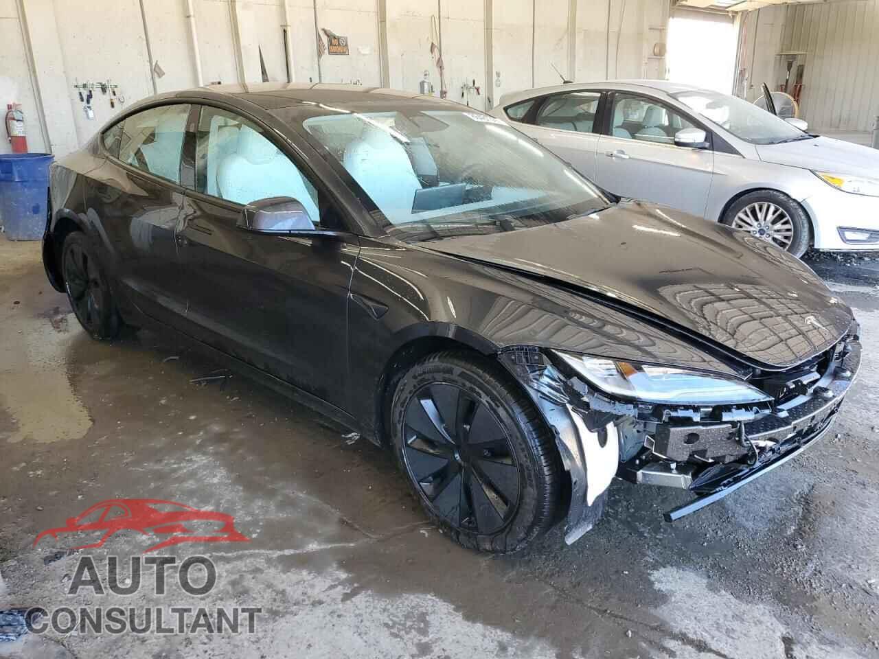 TESLA MODEL 3 2025 - 5YJ3E1EB4SF016589